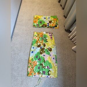 With Jean Naomi Set in Water Babies. Size small.